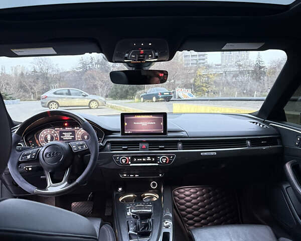 Серый Ауди А5, объемом двигателя 1.98 л и пробегом 84 тыс. км за 25999 $, фото 13 на Automoto.ua