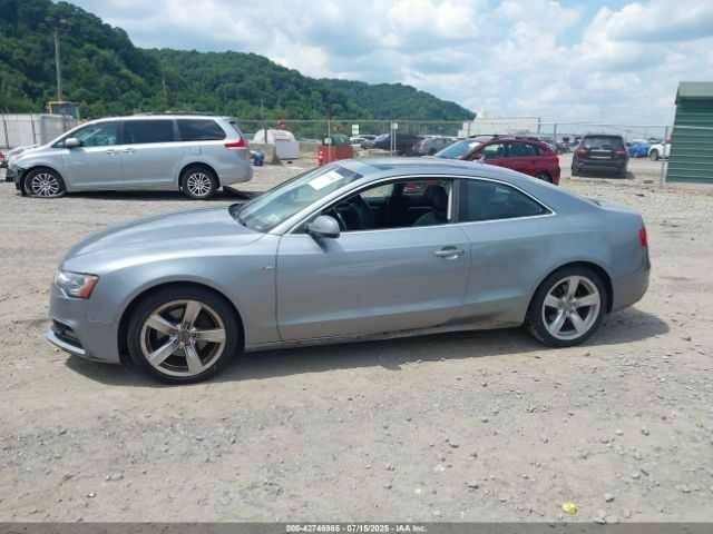 Серый Ауди А5, объемом двигателя 0 л и пробегом 106 тыс. км за 2900 $, фото 6 на Automoto.ua