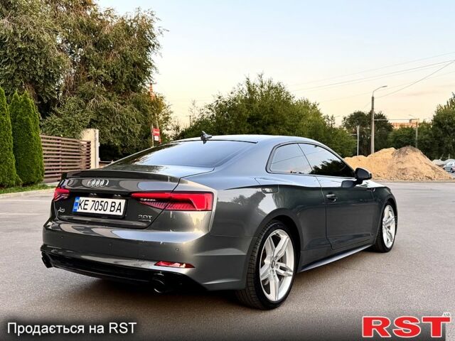 Сірий Ауді A5, об'ємом двигуна 2 л та пробігом 71 тис. км за 19999 $, фото 2 на Automoto.ua