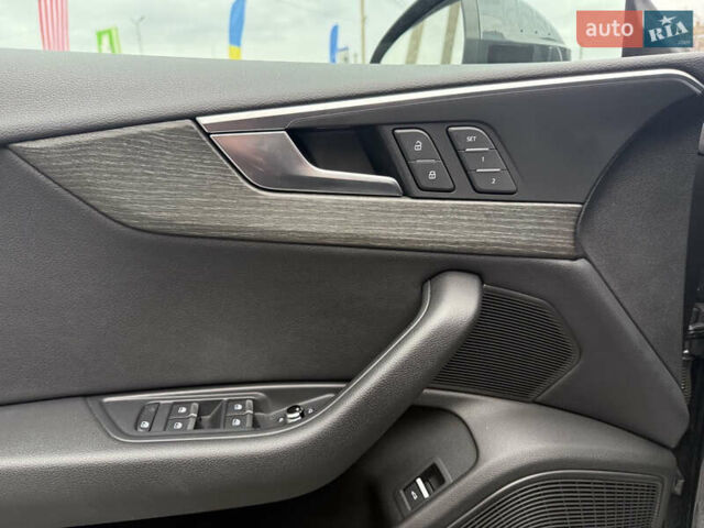 Сірий Ауді A5, об'ємом двигуна 1.98 л та пробігом 123 тис. км за 22500 $, фото 13 на Automoto.ua