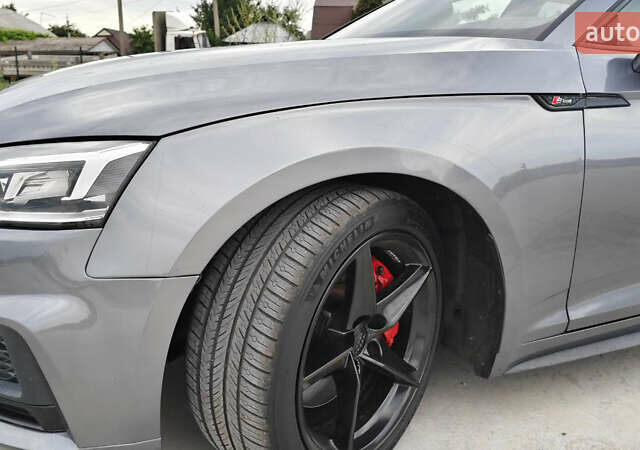 Сірий Ауді A5, об'ємом двигуна 1.98 л та пробігом 118 тис. км за 24100 $, фото 5 на Automoto.ua