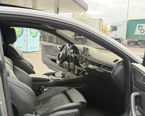 Ауди А5 2017 в Днепре (Днепропетровске) на Automoto.ua Серый Ауди А5, объемом двигателя 2 л и пробегом 74 тыс. км за 20900 $, фото 19 на Automoto.ua