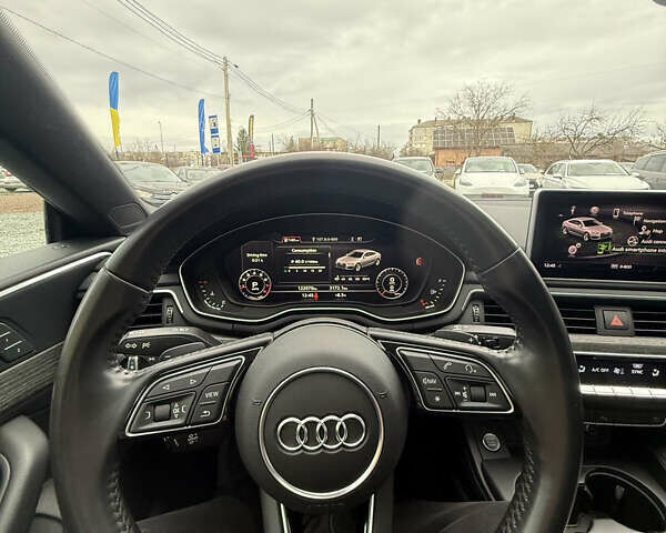Сірий Ауді A5, об'ємом двигуна 1.98 л та пробігом 123 тис. км за 22500 $, фото 23 на Automoto.ua