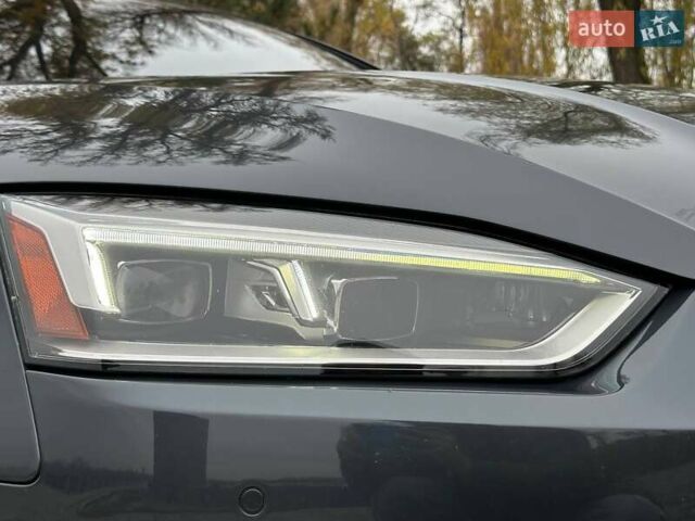 Серый Ауди А5, объемом двигателя 1.98 л и пробегом 153 тыс. км за 22500 $, фото 17 на Automoto.ua