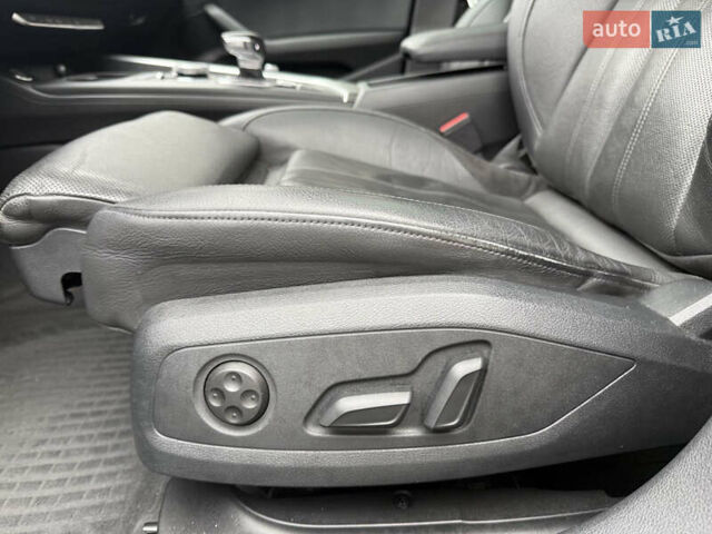 Сірий Ауді A5, об'ємом двигуна 1.98 л та пробігом 123 тис. км за 22500 $, фото 17 на Automoto.ua