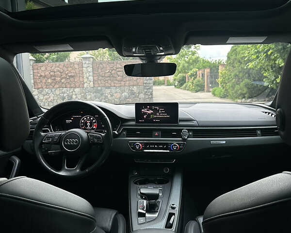 Серый Ауди А5, объемом двигателя 1.98 л и пробегом 127 тыс. км за 26000 $, фото 11 на Automoto.ua