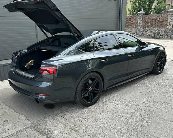 Серый Ауди А5, объемом двигателя 1.98 л и пробегом 127 тыс. км за 26000 $, фото 20 на Automoto.ua