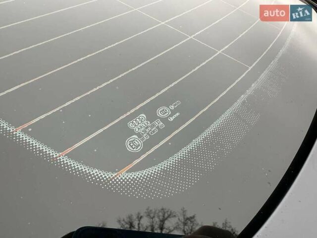 Серый Ауди А5, объемом двигателя 1.98 л и пробегом 153 тыс. км за 22500 $, фото 35 на Automoto.ua