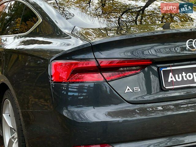 Серый Ауди А5, объемом двигателя 2 л и пробегом 120 тыс. км за 26990 $, фото 9 на Automoto.ua