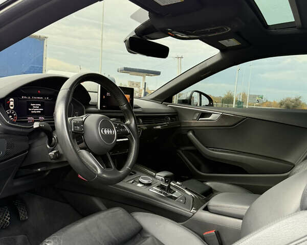 Ауди А5 2017 в Днепре (Днепропетровске) на Automoto.ua Серый Ауди А5, объемом двигателя 2 л и пробегом 74 тыс. км за 20900 $, фото 26 на Automoto.ua