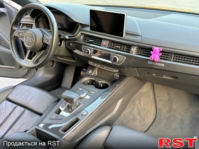 Сірий Ауді A5, об'ємом двигуна 2 л та пробігом 71 тис. км за 19999 $, фото 6 на Automoto.ua