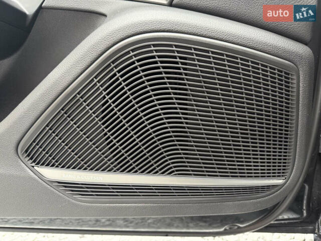 Сірий Ауді A5, об'ємом двигуна 1.98 л та пробігом 123 тис. км за 22500 $, фото 27 на Automoto.ua