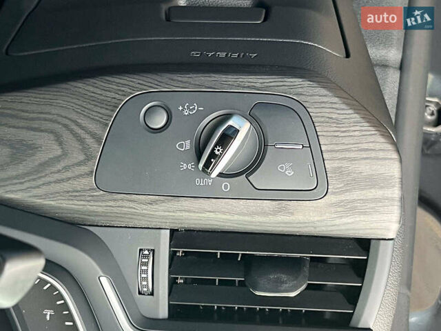Серый Ауди А5, объемом двигателя 2 л и пробегом 120 тыс. км за 26990 $, фото 24 на Automoto.ua