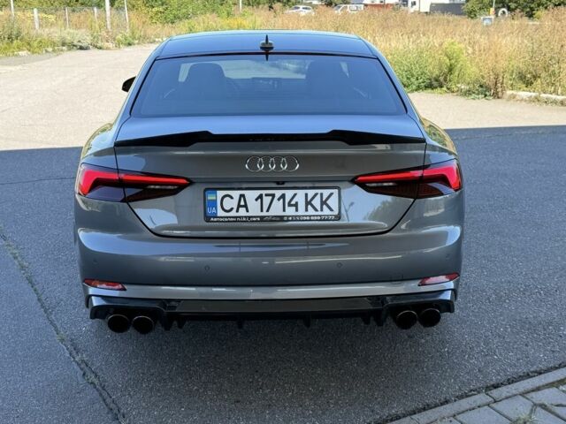 Серый Ауди А5, объемом двигателя 2 л и пробегом 137 тыс. км за 20000 $, фото 4 на Automoto.ua