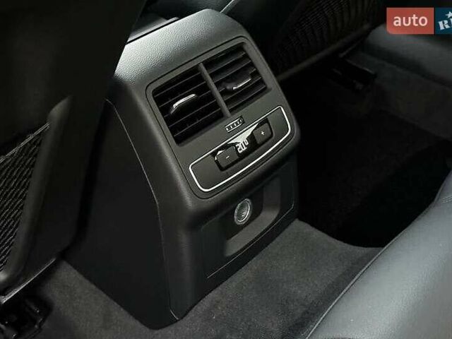 Сірий Ауді A5, об'ємом двигуна 1.98 л та пробігом 130 тис. км за 21500 $, фото 21 на Automoto.ua