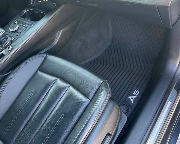 Сірий Ауді A5, об'ємом двигуна 2 л та пробігом 210 тис. км за 19900 $, фото 5 на Automoto.ua