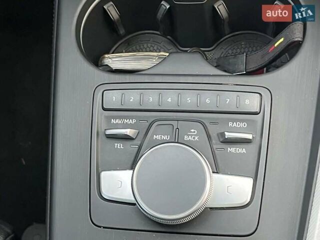 Серый Ауди А5, объемом двигателя 2 л и пробегом 129 тыс. км за 21990 $, фото 19 на Automoto.ua