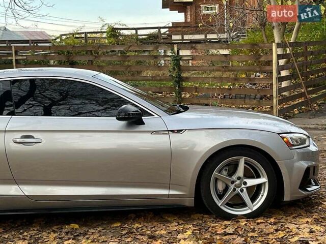 Серый Ауди А5, объемом двигателя 2 л и пробегом 129 тыс. км за 21990 $, фото 13 на Automoto.ua