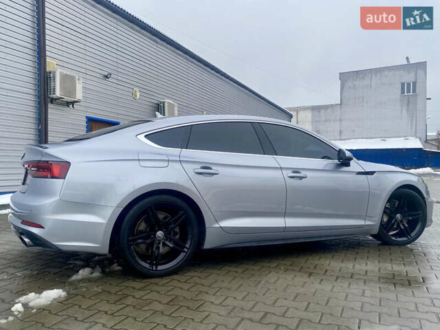 Серый Ауди А5, объемом двигателя 1.98 л и пробегом 152 тыс. км за 20000 $, фото 8 на Automoto.ua