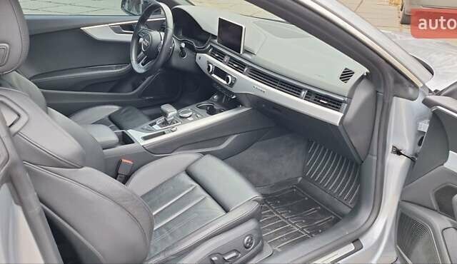 Сірий Ауді A5, об'ємом двигуна 1.98 л та пробігом 130 тис. км за 21000 $, фото 15 на Automoto.ua