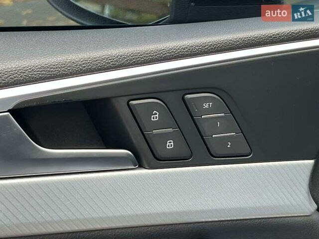 Серый Ауди А5, объемом двигателя 2 л и пробегом 129 тыс. км за 21990 $, фото 25 на Automoto.ua