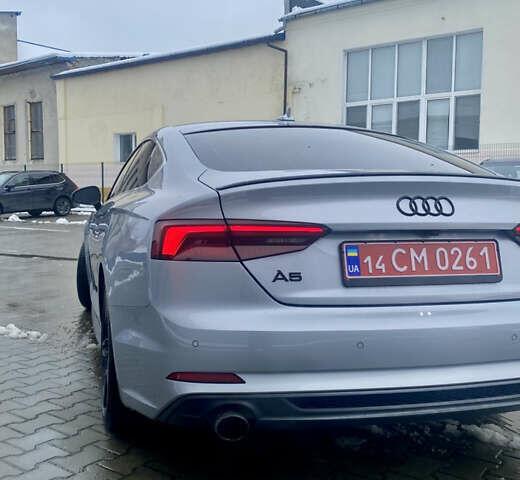 Серый Ауди А5, объемом двигателя 1.98 л и пробегом 152 тыс. км за 20000 $, фото 11 на Automoto.ua