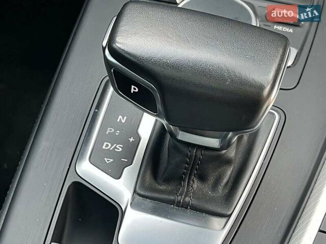 Серый Ауди А5, объемом двигателя 2 л и пробегом 129 тыс. км за 21990 $, фото 22 на Automoto.ua