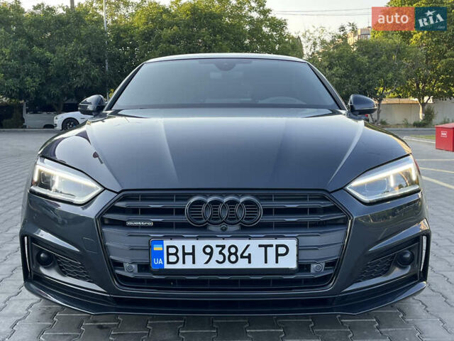 Серый Ауди А5, объемом двигателя 2 л и пробегом 73 тыс. км за 33700 $, фото 5 на Automoto.ua
