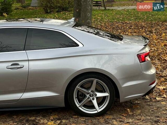 Серый Ауди А5, объемом двигателя 2 л и пробегом 129 тыс. км за 21990 $, фото 7 на Automoto.ua