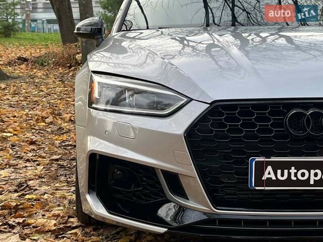 Серый Ауди А5, объемом двигателя 2 л и пробегом 129 тыс. км за 21990 $, фото 4 на Automoto.ua