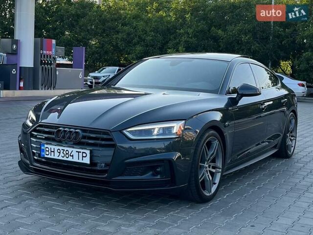 Серый Ауди А5, объемом двигателя 2 л и пробегом 73 тыс. км за 33700 $, фото 1 на Automoto.ua
