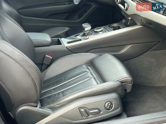 Серый Ауди А5, объемом двигателя 2 л и пробегом 129 тыс. км за 21990 $, фото 16 на Automoto.ua