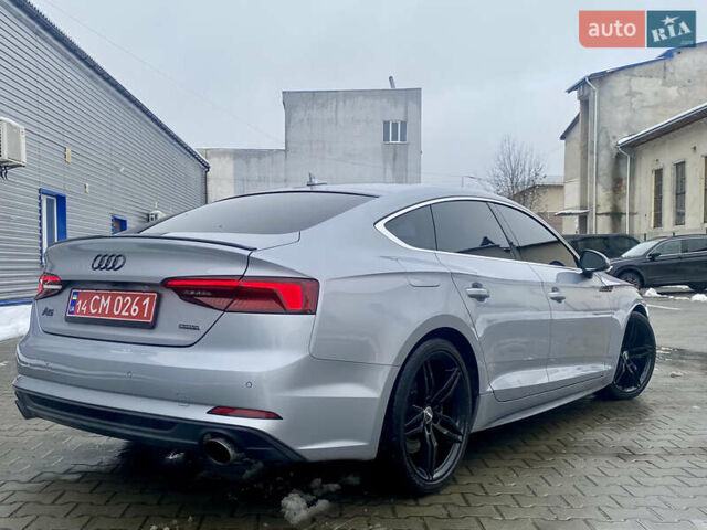 Серый Ауди А5, объемом двигателя 1.98 л и пробегом 152 тыс. км за 20000 $, фото 9 на Automoto.ua