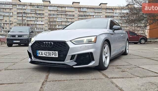 Сірий Ауді A5, об'ємом двигуна 1.98 л та пробігом 130 тис. км за 21000 $, фото 4 на Automoto.ua