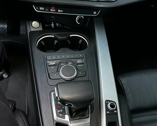 Серый Ауди А5, объемом двигателя 1.98 л и пробегом 97 тыс. км за 26000 $, фото 10 на Automoto.ua