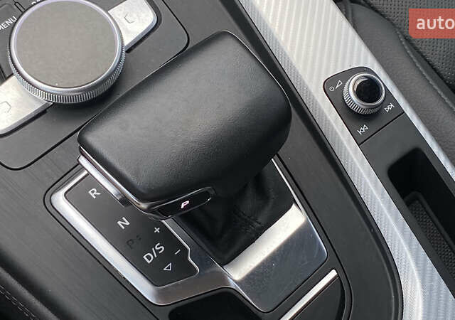 Сірий Ауді A5, об'ємом двигуна 2 л та пробігом 147 тис. км за 25700 $, фото 130 на Automoto.ua