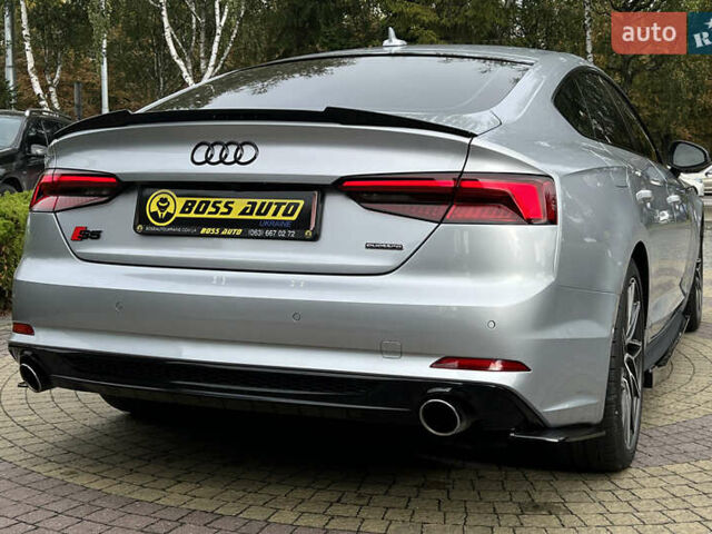 Сірий Ауді A5, об'ємом двигуна 2 л та пробігом 101 тис. км за 23900 $, фото 6 на Automoto.ua