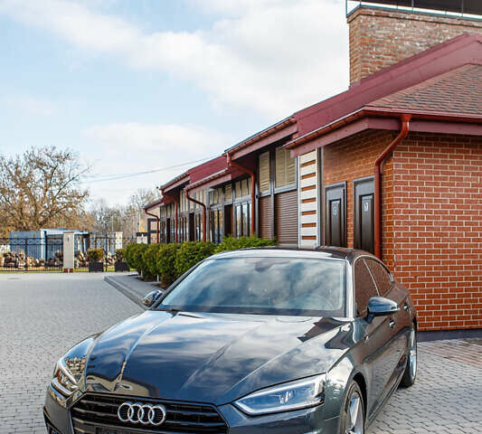 Серый Ауди А5, объемом двигателя 1.97 л и пробегом 25 тыс. км за 32500 $, фото 10 на Automoto.ua