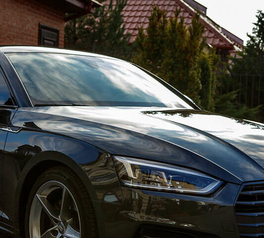 Серый Ауди А5, объемом двигателя 1.97 л и пробегом 25 тыс. км за 32500 $, фото 2 на Automoto.ua