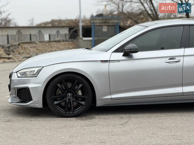 Серый Ауди А5, объемом двигателя 2 л и пробегом 95 тыс. км за 27000 $, фото 4 на Automoto.ua