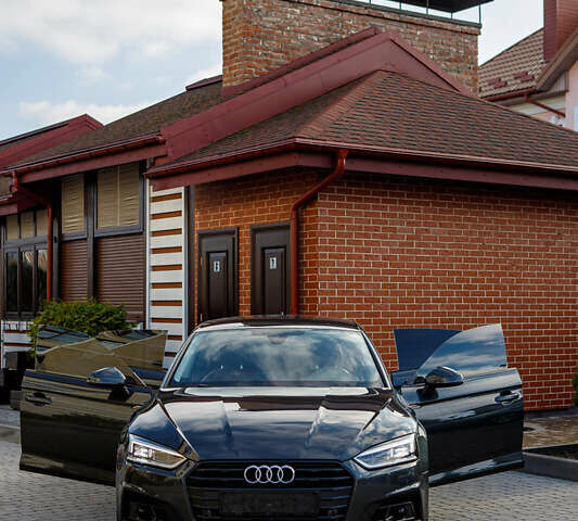 Серый Ауди А5, объемом двигателя 1.97 л и пробегом 25 тыс. км за 32500 $, фото 22 на Automoto.ua