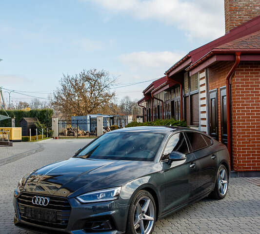 Серый Ауди А5, объемом двигателя 1.97 л и пробегом 25 тыс. км за 32500 $, фото 8 на Automoto.ua