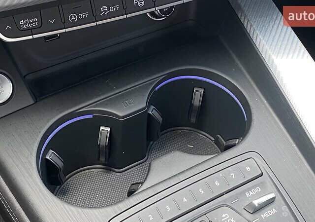 Сірий Ауді A5, об'ємом двигуна 2 л та пробігом 147 тис. км за 25700 $, фото 67 на Automoto.ua