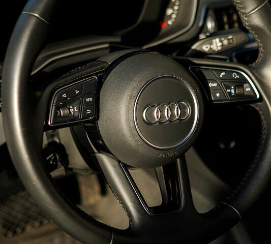 Серый Ауди А5, объемом двигателя 1.97 л и пробегом 25 тыс. км за 32500 $, фото 37 на Automoto.ua