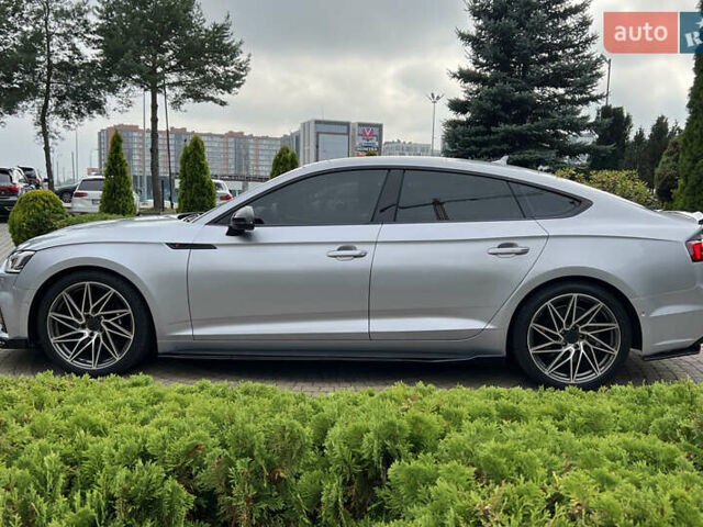 Сірий Ауді A5, об'ємом двигуна 2 л та пробігом 101 тис. км за 23900 $, фото 3 на Automoto.ua