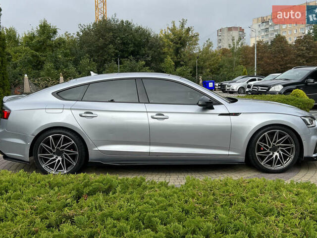 Сірий Ауді A5, об'ємом двигуна 2 л та пробігом 101 тис. км за 23900 $, фото 7 на Automoto.ua