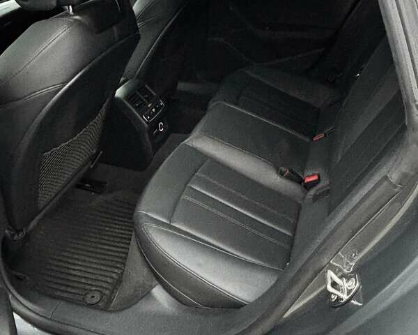 Серый Ауди А5, объемом двигателя 1.98 л и пробегом 93 тыс. км за 26000 $, фото 18 на Automoto.ua