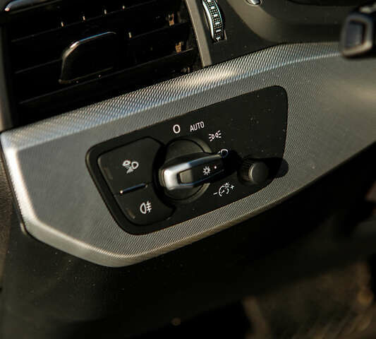 Серый Ауди А5, объемом двигателя 1.97 л и пробегом 25 тыс. км за 32500 $, фото 34 на Automoto.ua