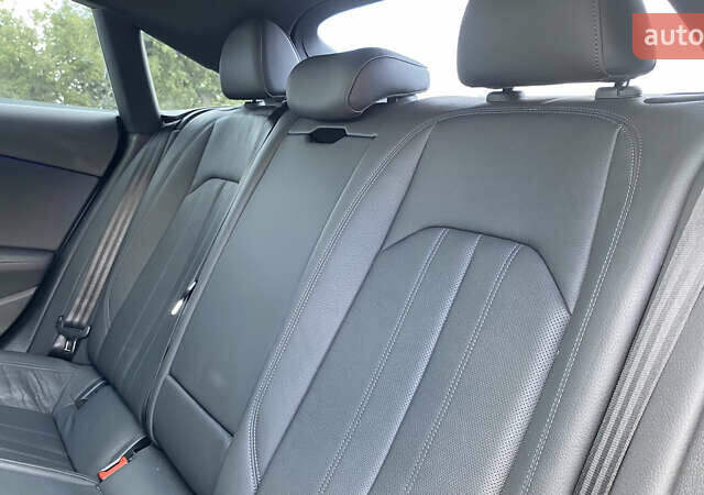 Сірий Ауді A5, об'ємом двигуна 2 л та пробігом 147 тис. км за 25700 $, фото 62 на Automoto.ua