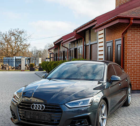 Серый Ауди А5, объемом двигателя 1.97 л и пробегом 25 тыс. км за 32500 $, фото 5 на Automoto.ua